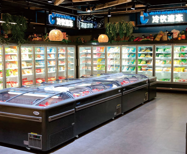 異型轉(zhuǎn)角風幕柜